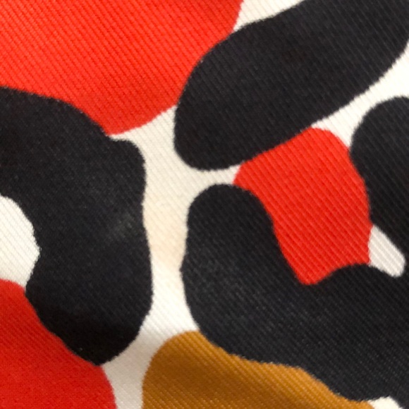 Burberry square scarf - Picture 8 of 8